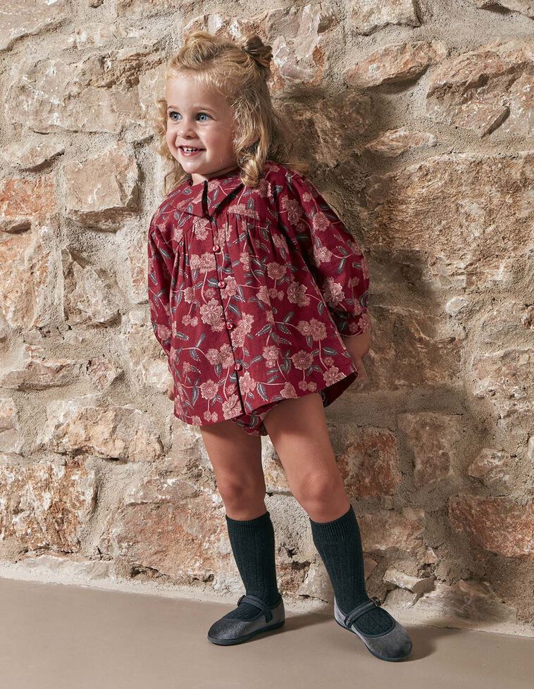 Vestido granate estampado flores cuello grande 