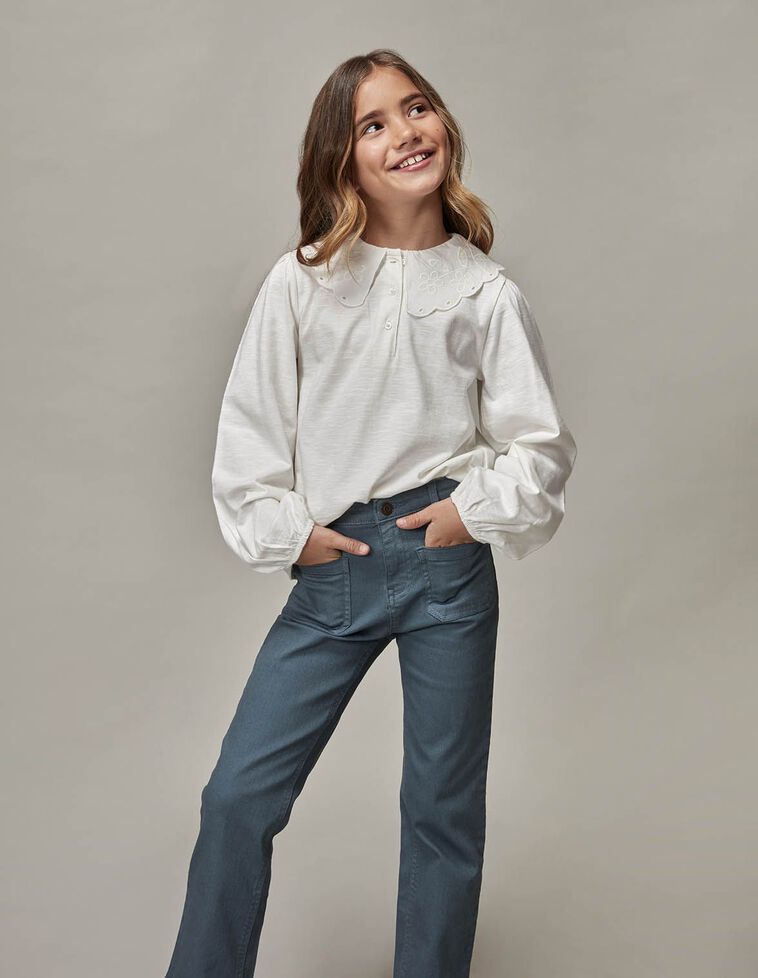 Pantalon de sarga con bolsillos delanteros y espalda verde