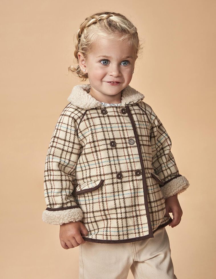 Abrigo de doble botonadura con borrego marrón claro